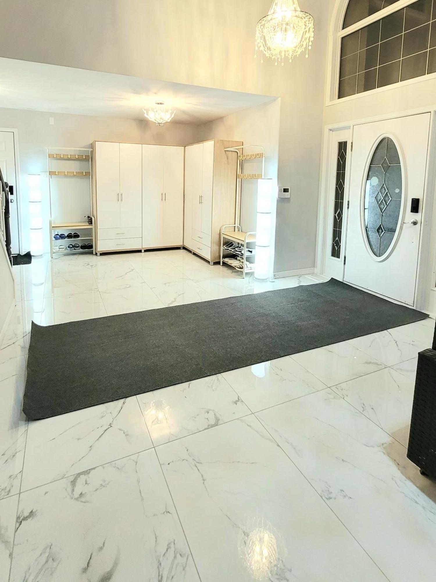 Million Dollars Home! Endless Luxury Edmonton