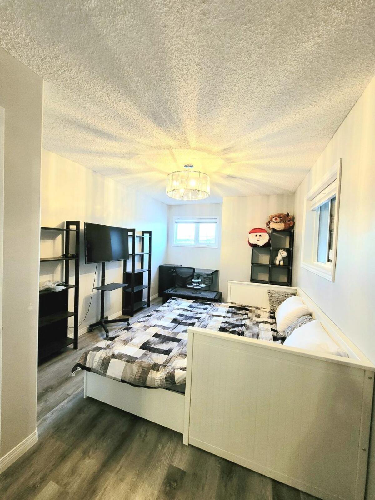 Villa Million Dollars Home! Endless Luxury Edmonton
